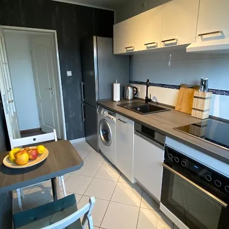Moderne In Stadtnaher, Dennoch Ruhiger Lage * Nahe